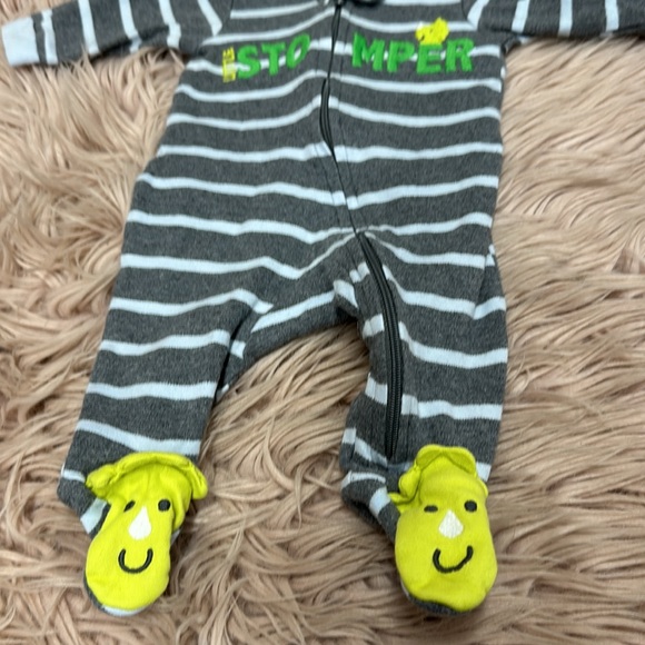 Little Stomper Newborn Sleeper - Picture 3 of 4